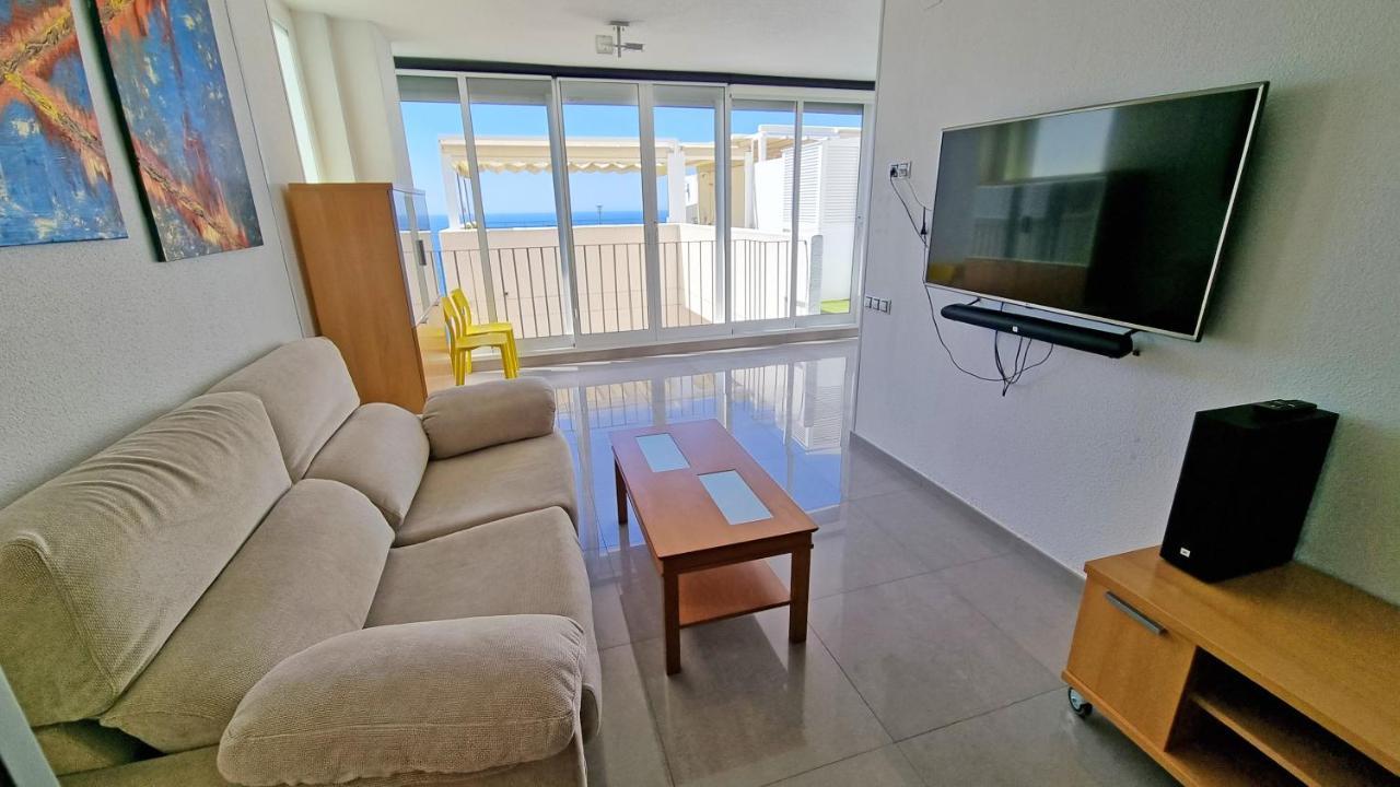 Terraza Con Piscina Privada Y Vistas Al Mar Apartamento Benidorm